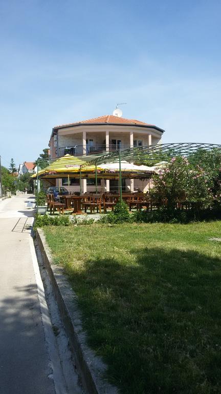 Apartments Blanca Vodice Eksteriør bilde