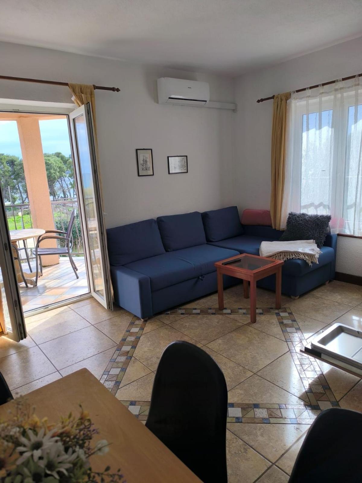 Apartments Blanca Vodice Eksteriør bilde